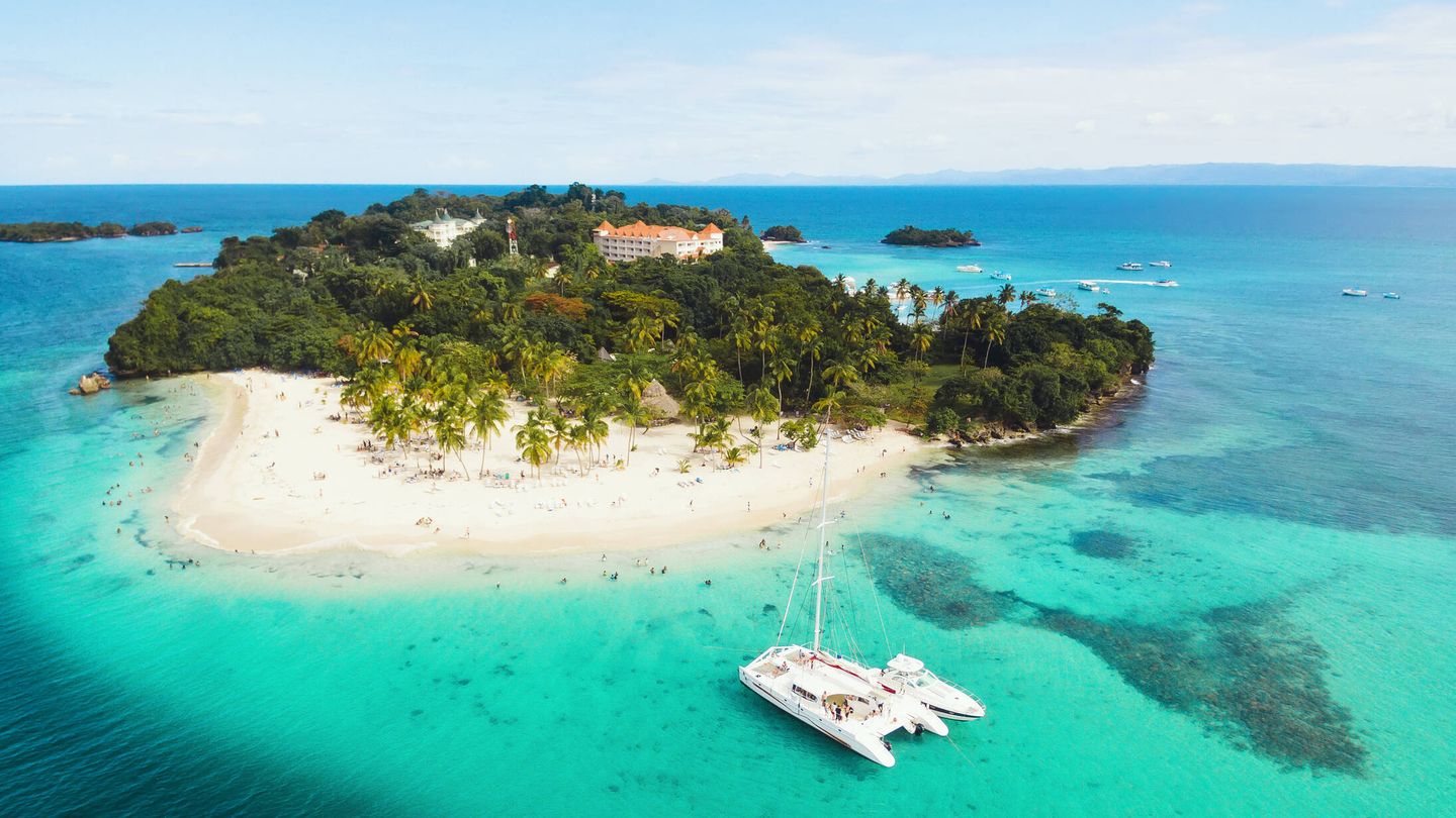 Explore the wonders of Samana: the hidden treasure of the Dominican Republic